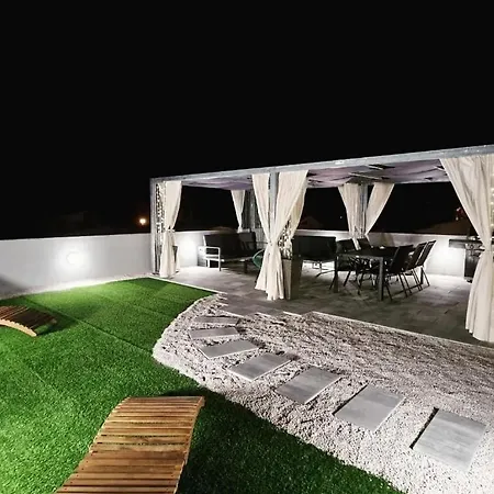 With A Parking Space - 22274 Apartment Vir